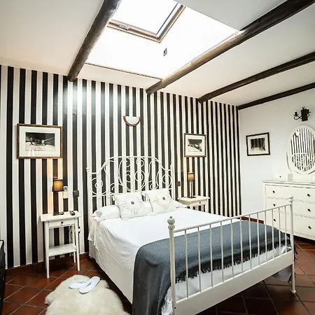 Versatil * Zarza De Granadilla